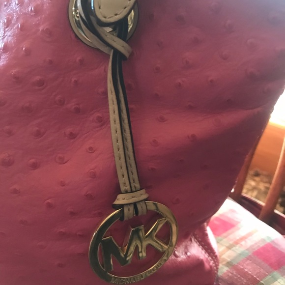 MK handbag - Picture 2 of 9